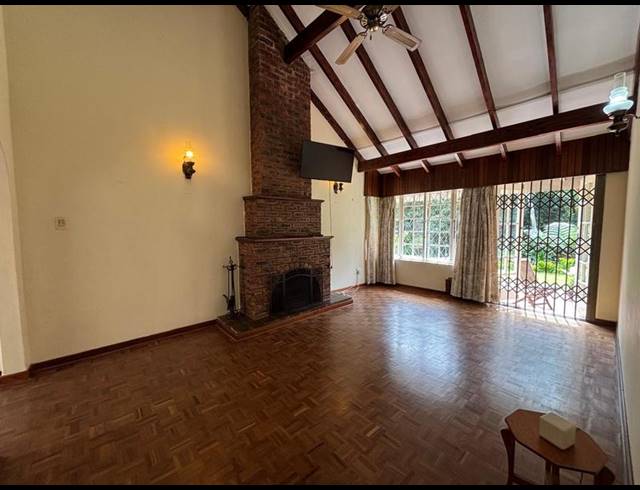 5 BEDROOM HOUSE FOR SALE IN ATHOLL HEIGHTS